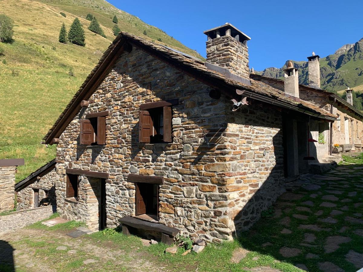 Baita Mirellina - Case Di Viso ปอนเตดีเลโญ ภายนอก รูปภาพ